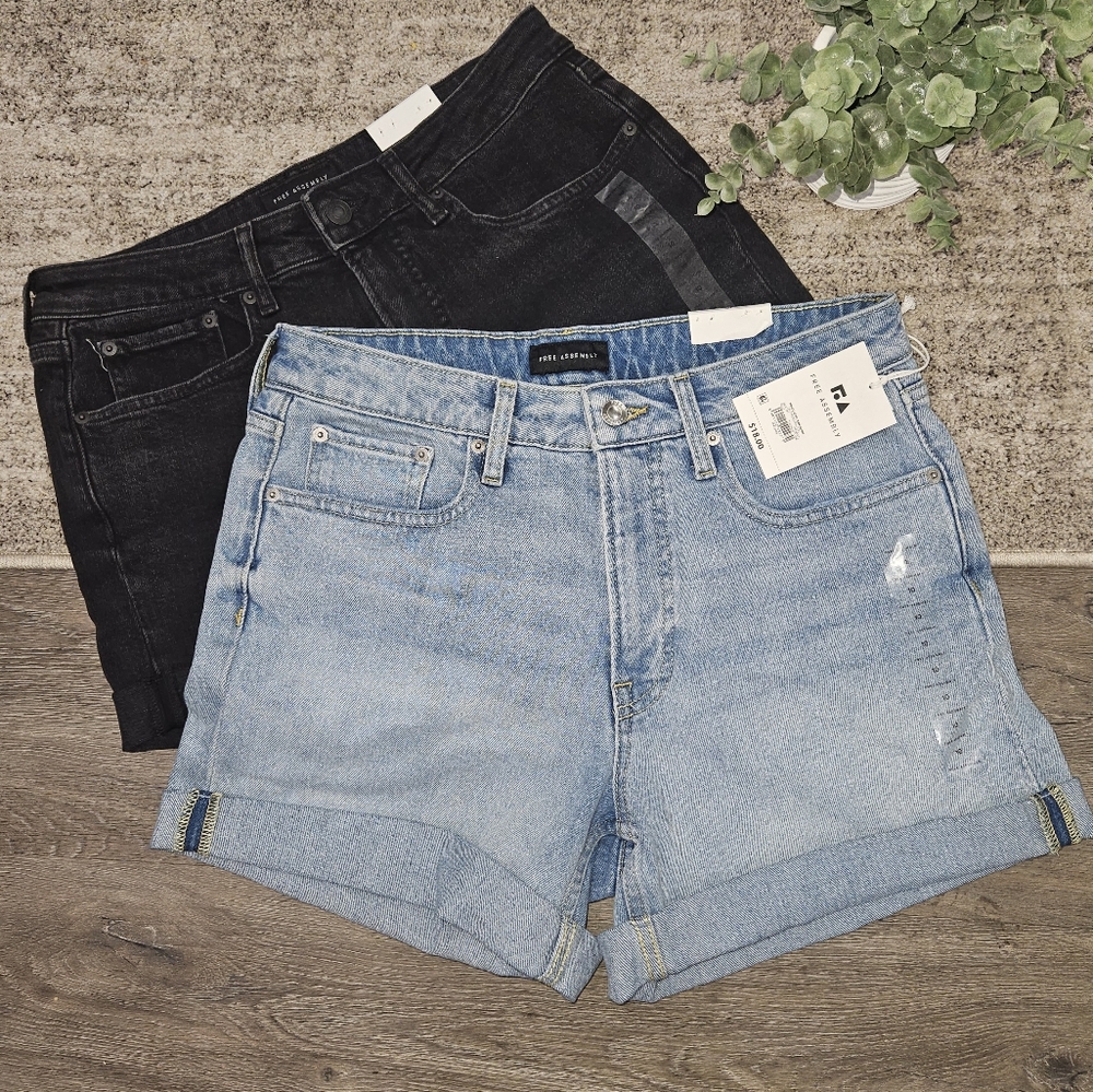 2 rolled cuff Jean shorts